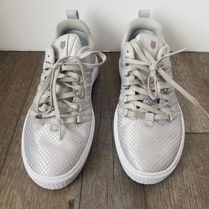 KSwiss Women’s Donovan WVN Shoes Size 7 M Silver Gently Used Style 95633 023